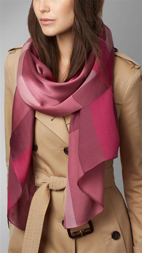 burberry rose pink scarf|burberry scarf women pink.